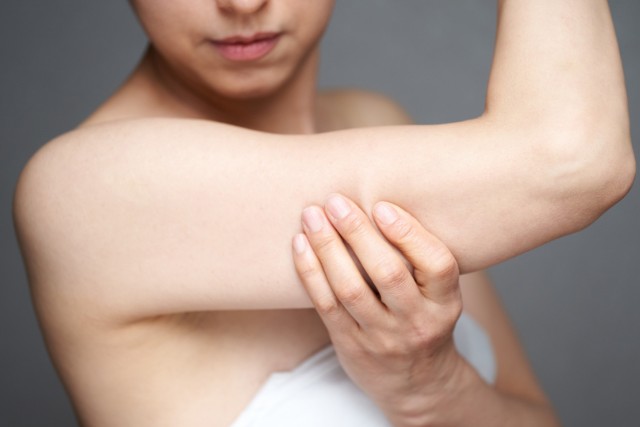 二の腕のセルライト
