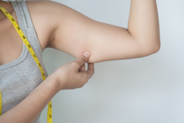 二の腕のセルライト